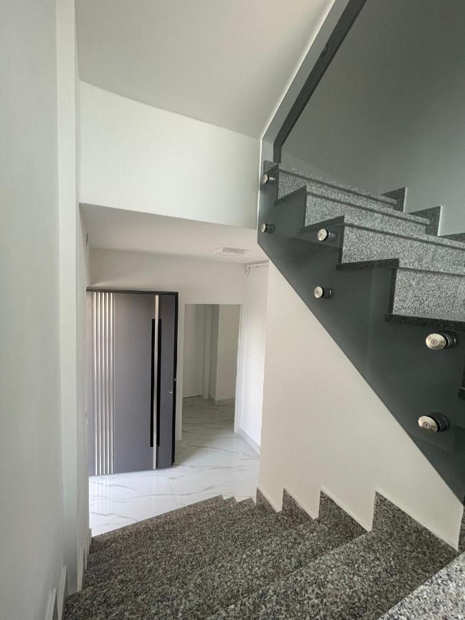 Rozi Apartments Zagreb Extérieur photo